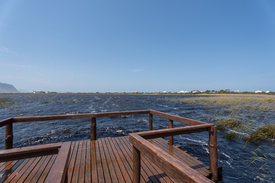4 Bedroom Property for Sale in Bettys Bay Western Cape